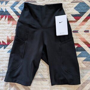 Nike One Women's High-Waisted 8" Biker Shorts with Pockets